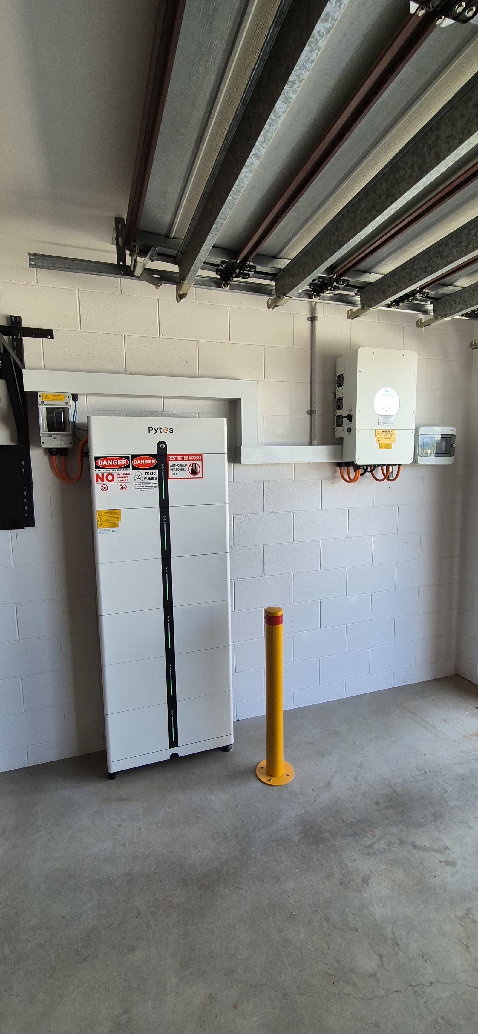 Pytes Pi LV1 battery stack with Deye hybrid inverter in a colorbond shed